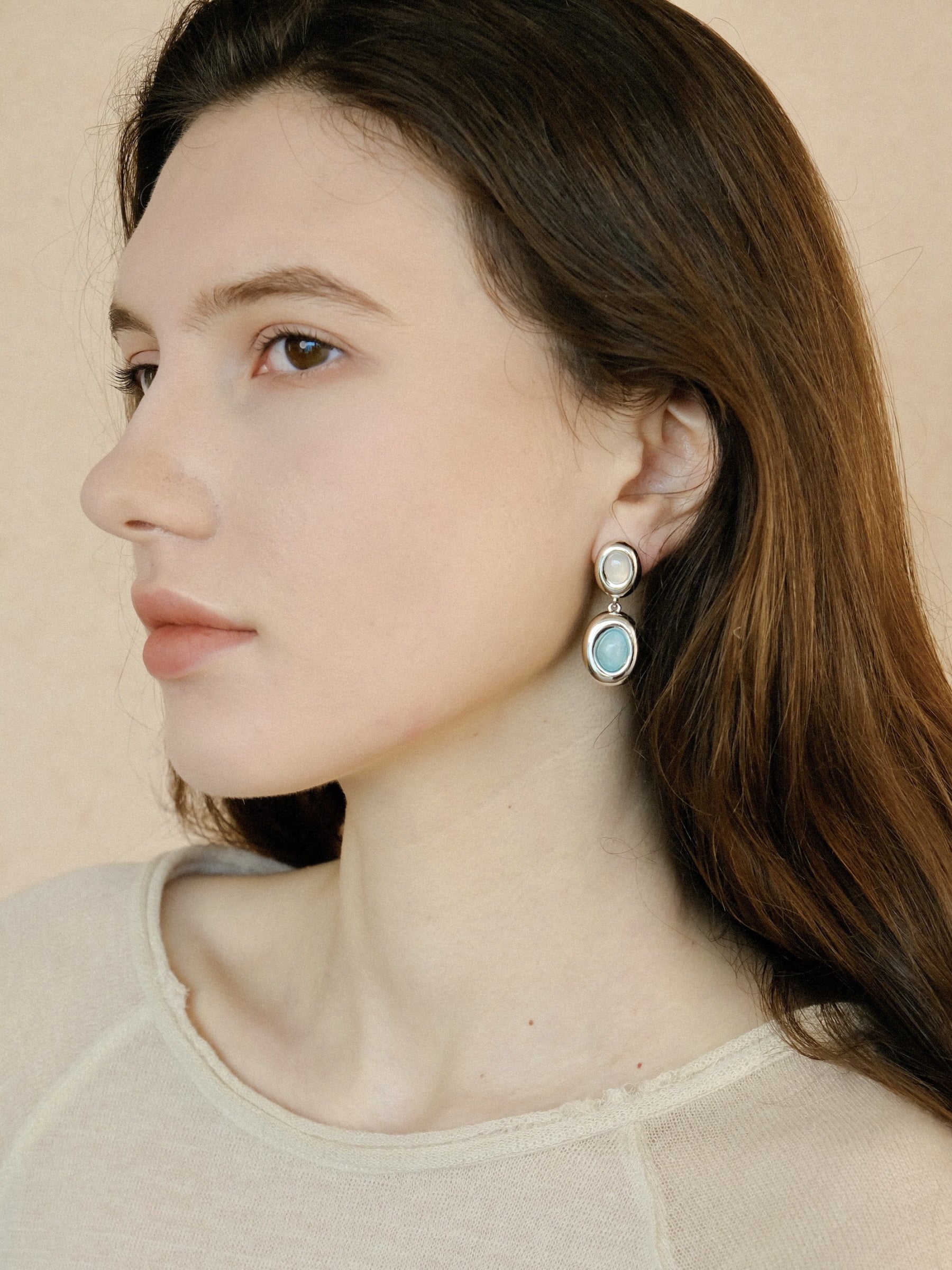 Milky Oval Earrings
