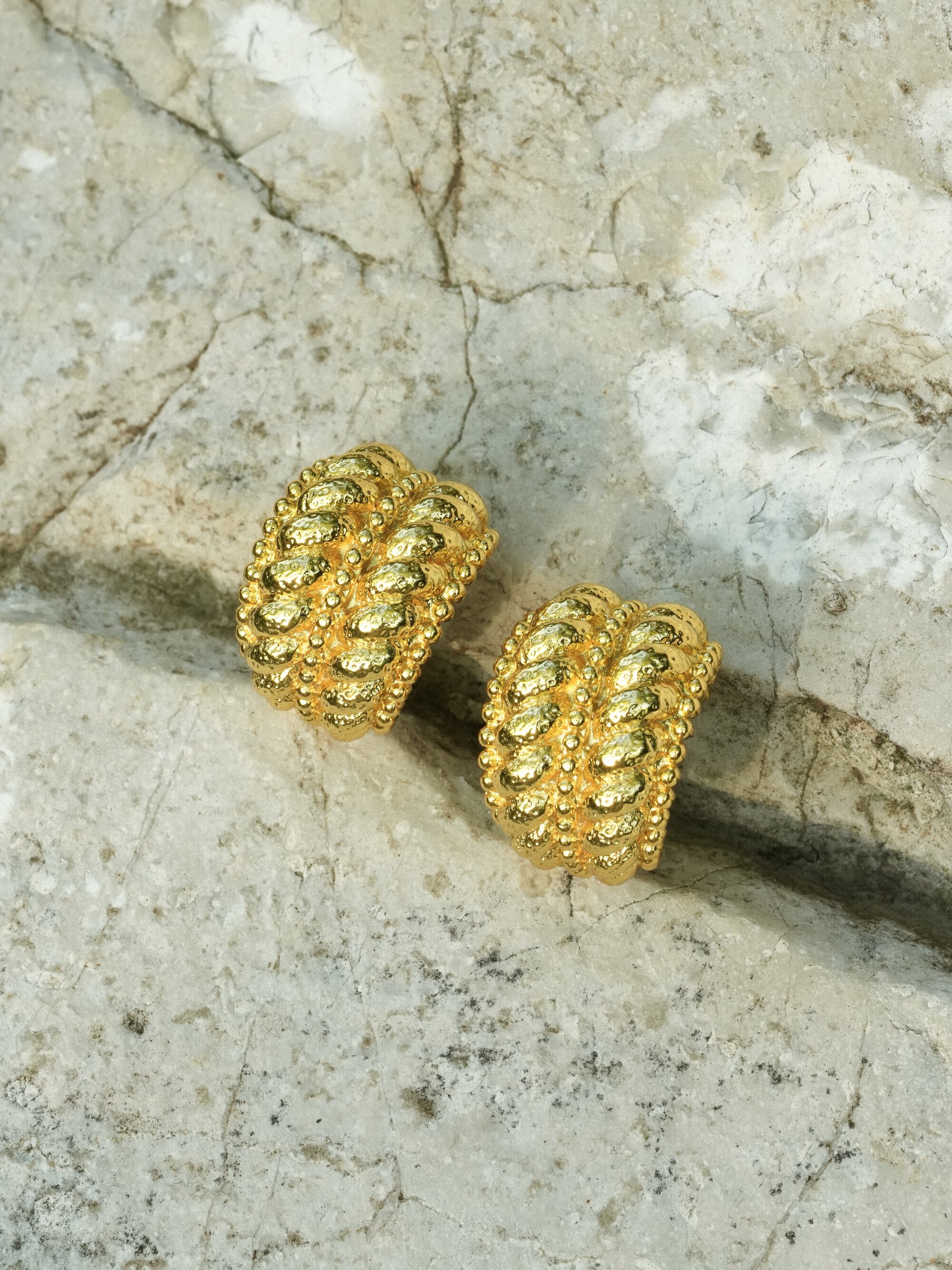 Ribbed Huggie Earrings