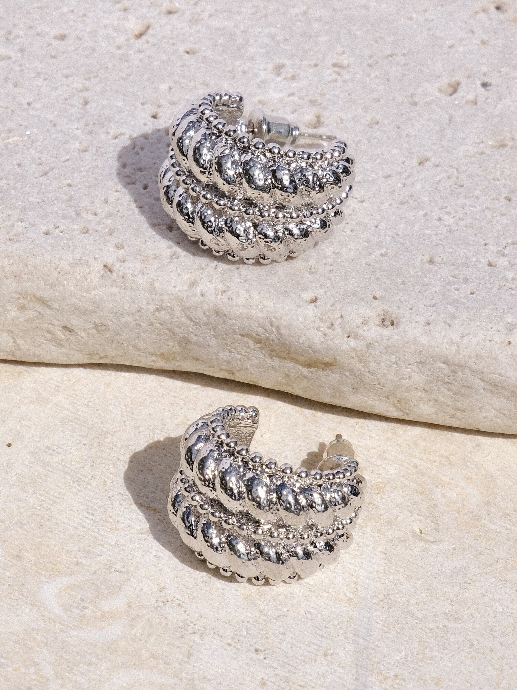Ribbed Hoop Earrings